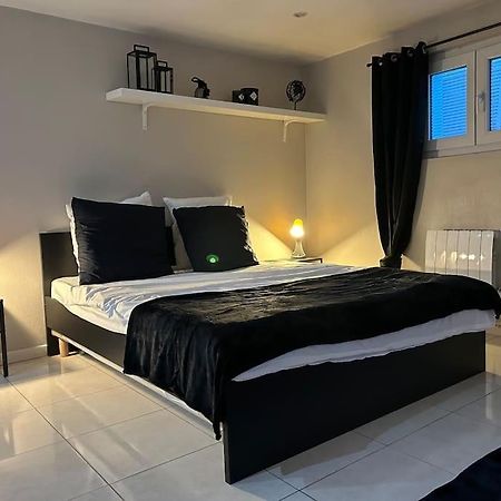 Cosy Studio - 10 Min Away From Cdg Aeroport - 30 Min Away From Paris - Parc Asterix - Olympic Games 2024 Ле-Тие Экстерьер фото